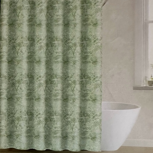 🎁LOOM & CO Shower Curtain - Cotton & Polyester - Green & White - 72” x 72” - Picture 2 of 4